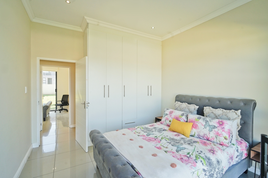 3 Bedroom Property for Sale in Winterstrand Eastern Cape